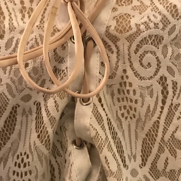 Forever 21 lace back lace up romper - Picture 7 of 7